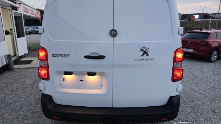 Peugeot Expert L2H1 2.0HDI