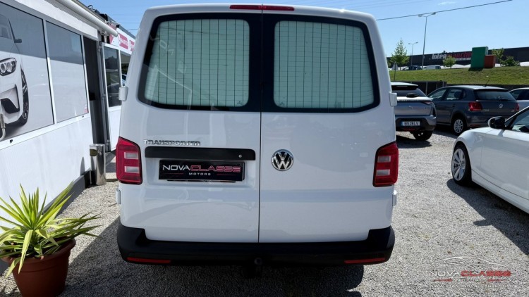 Volkswagen Transporter L1H1 2.0 TDI