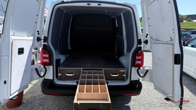 Volkswagen Transporter L1H1 2.0 TDI
