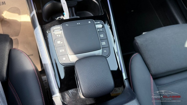 Mercedes-Benz Classe B 180 AMG