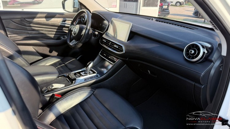 MG EHS 1.5 T-GDI Plug-in Hybrid Luxury