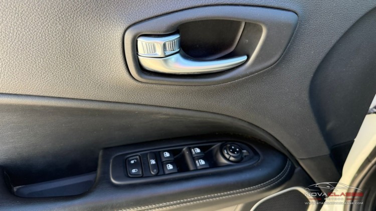 Jeep Compass 1.4 Night Eagle