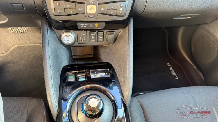 Nissan Leaf N-Connecta eletric