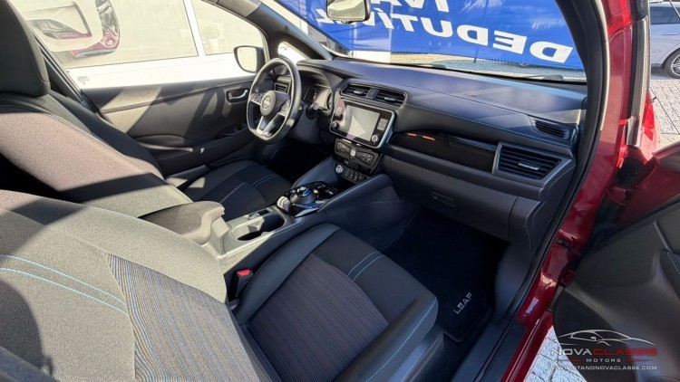Nissan Leaf N-Connecta eletric