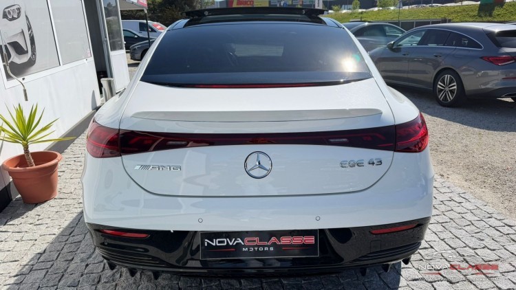 Mercedes-Benz EQE 43 AMG 4Matic